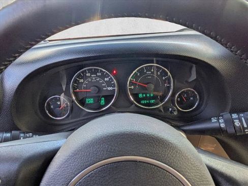 Used 2015 Jeep Wrangler Unlimited Sahara w/ Max Tow Package image 17