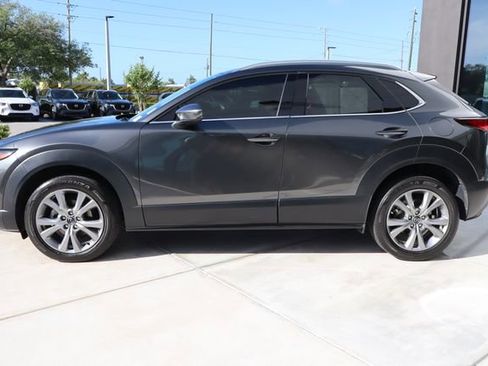 Used 2022 MAZDA CX-30 AWD 2.5 S w/ Premium Package image 7