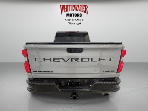 Used 2024 Chevrolet Silverado 2500 Custom w/ Custom Value Package AWD/4WD image 3