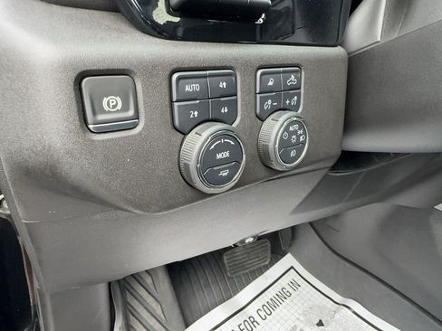 Certified 2024 Chevrolet Silverado 1500 LTZ w/ LTZ Premium Package AWD/4WD image 20