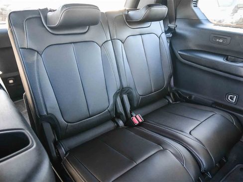 New 2025 Jeep Grand Cherokee L Limited image 19