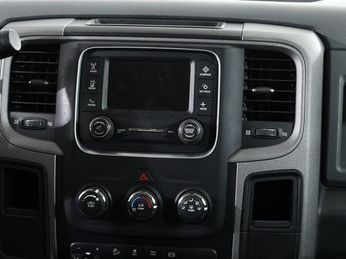 Used 2017 RAM 2500 Tradesman w/ Chrome Appearance Group image 9