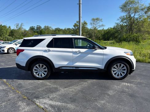 Used 2021 Ford Explorer Limited w/ Hybrid Equipment Group 310A AWD/4WD image 8