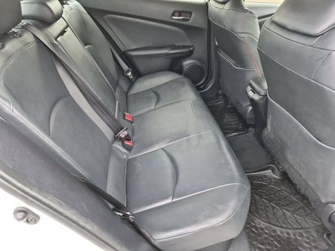 Used 2019 Toyota Prius XLE AWD/4WD image 20