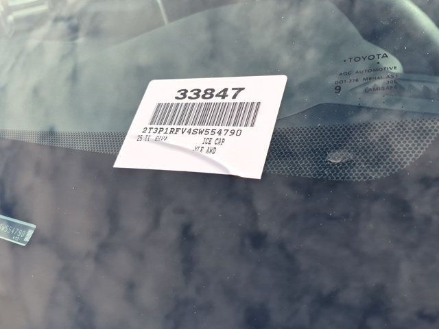Certified 2025 Toyota RAV4 XLE AWD/4WD image 18