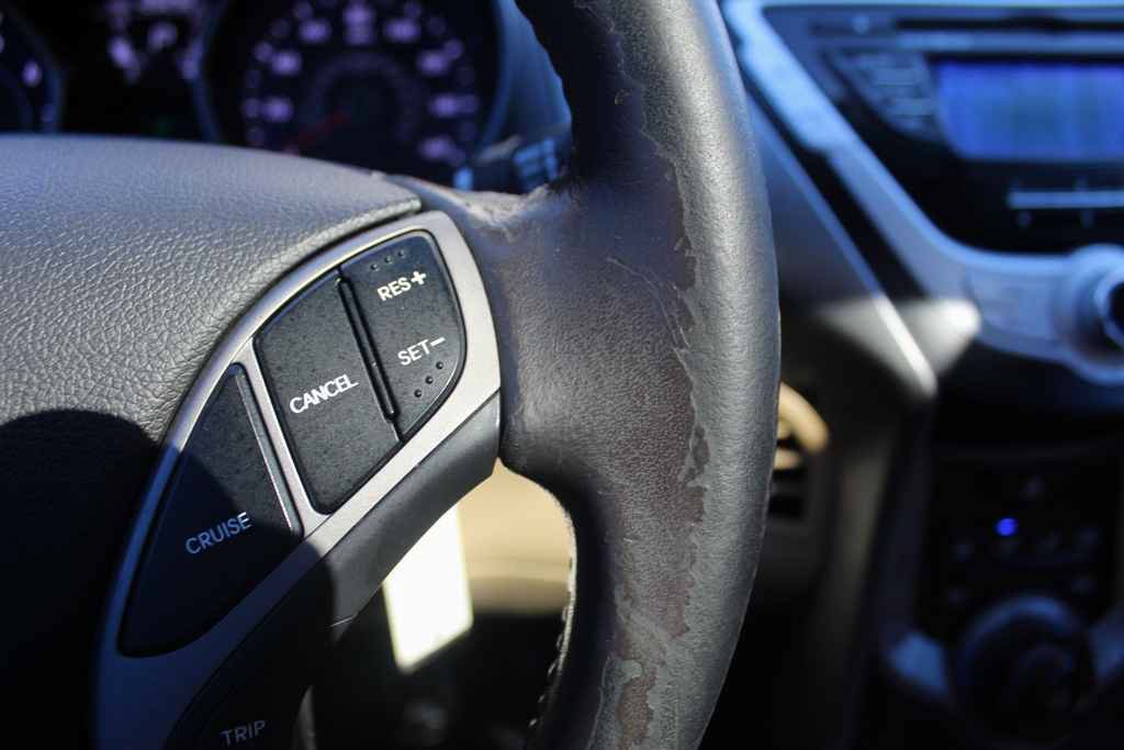 Used 2013 Hyundai Elantra Limited FWD image 15