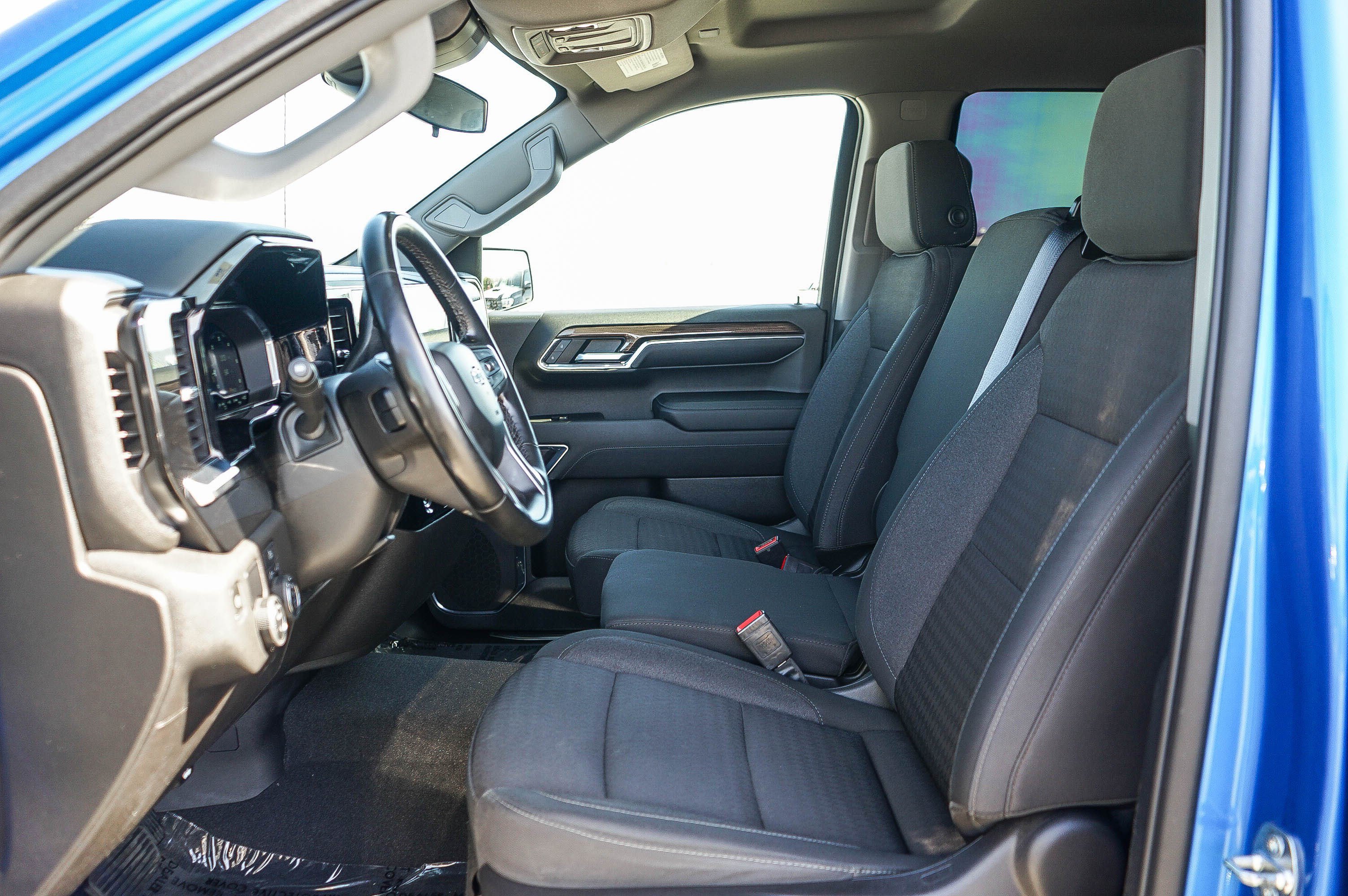 Used 2023 Chevrolet Silverado 1500 RST RWD image 19