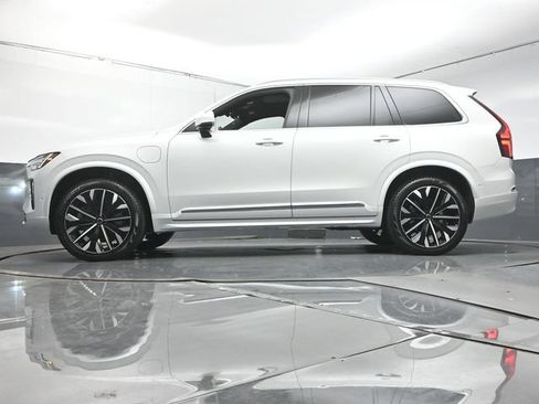 New 2026 Volvo XC90 T8 Plus w/ Protection Package Premier AWD/4WD image 37
