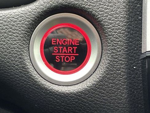 Used 2020 Honda CR-V Touring image 29