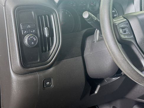 Used 2021 Chevrolet Silverado 1500 Custom RWD image 16