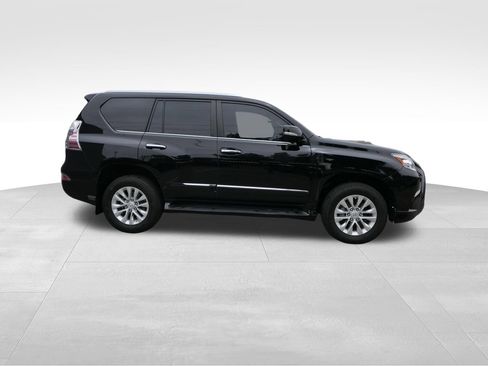 Used 2019 Lexus GX 460 Premium AWD/4WD image 2