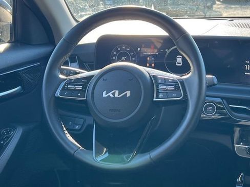 Certified 2024 Kia Seltos S image 16