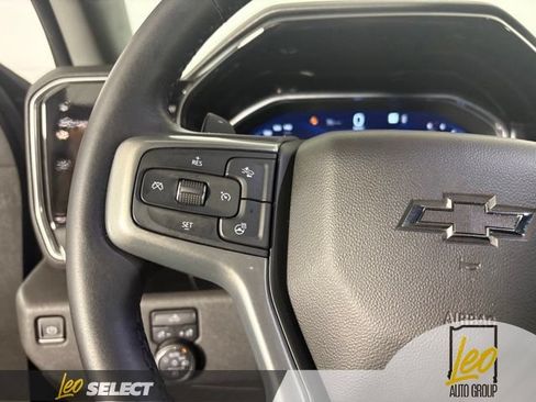 Used 2022 Chevrolet Silverado 1500 RST w/ Z71 Off-Road Package AWD/4WD image 11