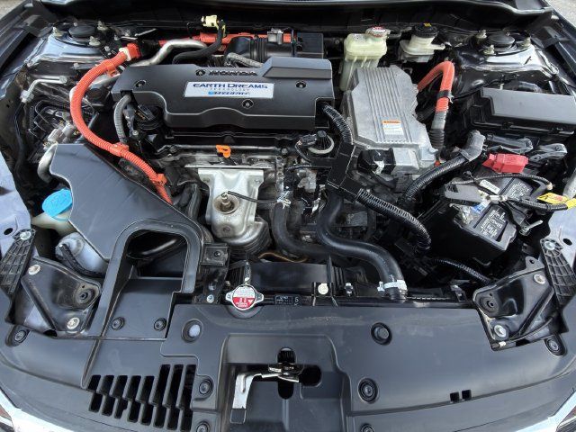 Used 2017 Honda Accord Touring image 30