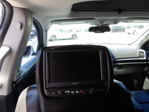 Used 2016 GMC Acadia Denali FWD image 24