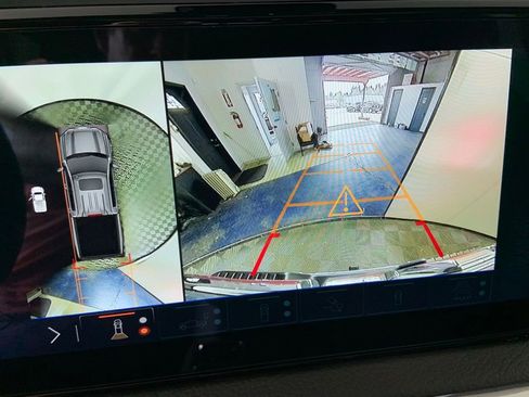 Used 2025 GMC Sierra 1500 Denali w/ Technology Package image 14