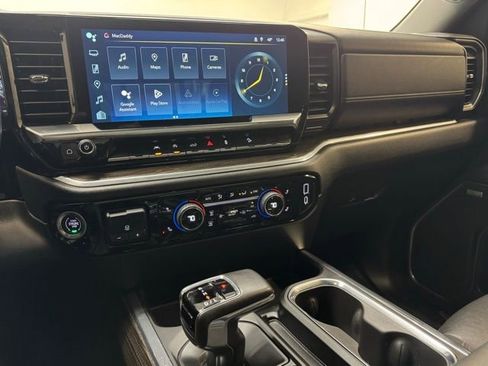 Used 2022 Chevrolet Silverado 1500 RST w/ Convenience Package II image 17