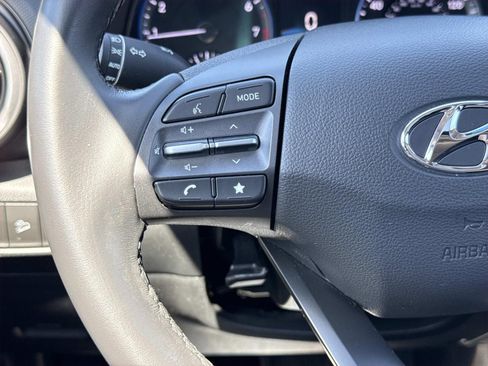 Used 2023 Hyundai Kona SEL w/ Convenience Package AWD/4WD image 15