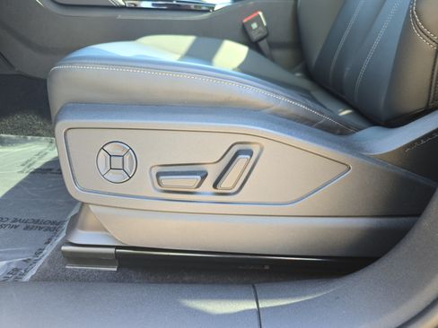 Certified 2025 Audi Q5 Premium w/ Premium Plus AWD/4WD image 25