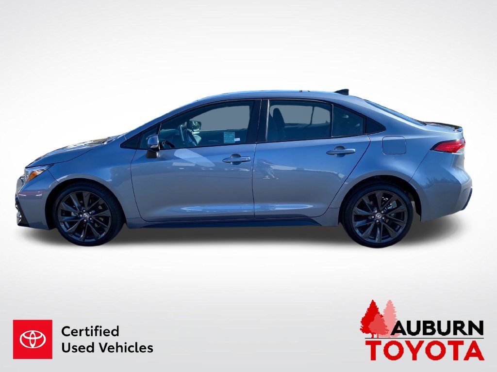 Certified 2026 Toyota Corolla SE w/ SE Package FWD image 9