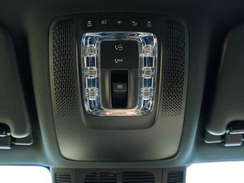 Certified 2025 Mercedes-Benz GLE 580 4MATIC image 33