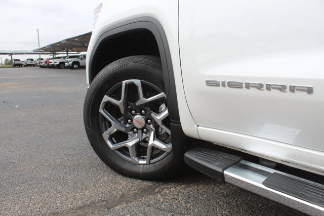 Used 2025 GMC Sierra 1500 SLT AWD/4WD image 11