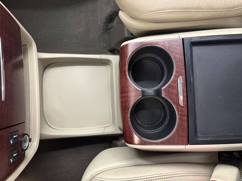 Used 2011 Toyota Sienna XLE image 18