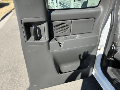 Used 2007 GMC Sierra 2500 W/T AWD/4WD image 14