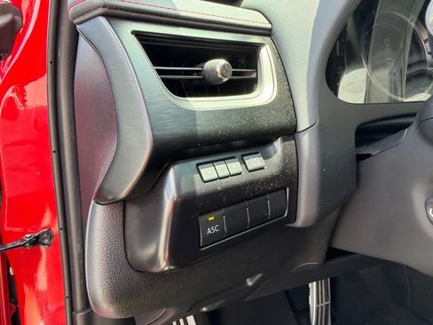 Used 2023 Lexus UX 250h F Sport FWD image 19