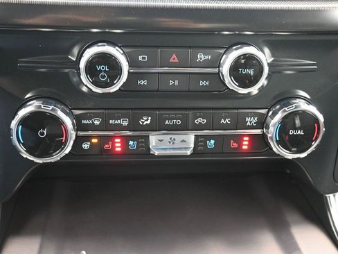 New 2026 Ford F150 Platinum image 12