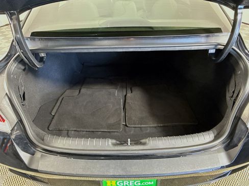 Used 2023 Hyundai Elantra SE image 34