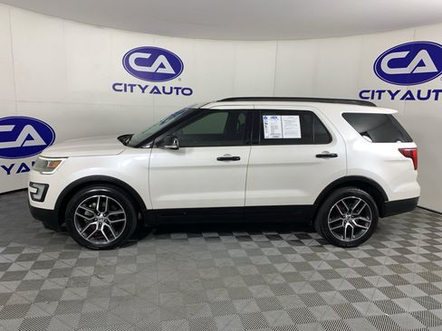 Used 2016 Ford Explorer Sport w/ Equipment Group 401A AWD/4WD image 6