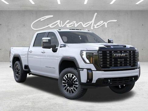 New 2026 GMC Sierra 2500 Denali Ultimate AWD/4WD image 7