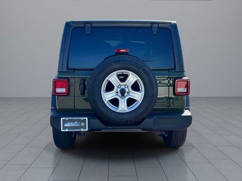 Used 2021 Jeep Wrangler Unlimited Sport AWD/4WD image 7
