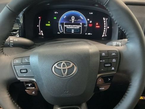 New 2026 Toyota Camry LE FWD image 14