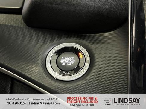 New 2025 Jeep Grand Cherokee Altitude AWD/4WD image 38