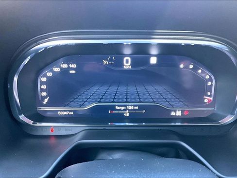 Used 2022 GMC Yukon SLT w/ SLT Premium Package image 24