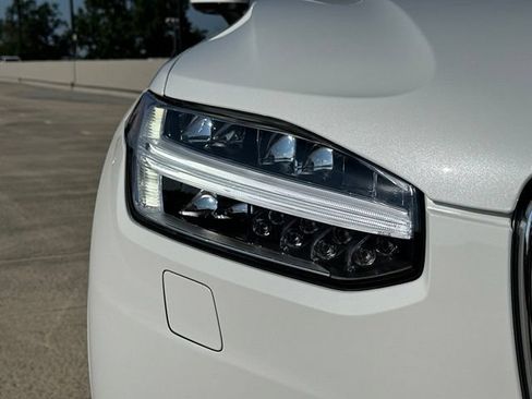 Certified 2023 Volvo XC90 B5 Plus w/ Protection Package Premier AWD/4WD image 12