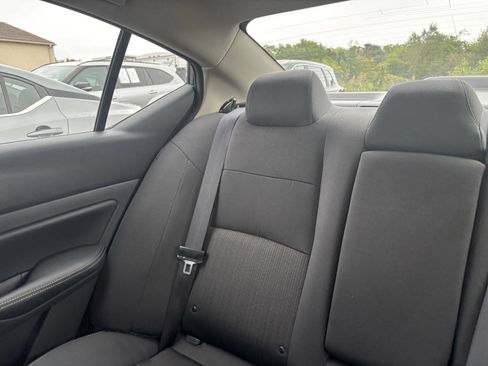 Used 2026 Nissan Altima 2.5 SV FWD image 38
