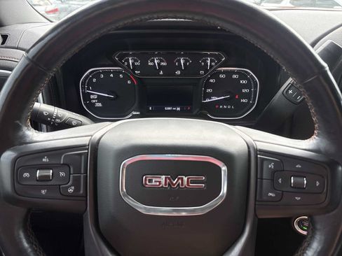 Used 2019 GMC Sierra 1500 AT4 w/ AT4 Preferred Package AWD/4WD image 11