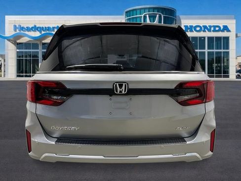New 2026 Honda Odyssey Elite image 4