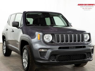 Used 2023 Jeep Renegade Latitude