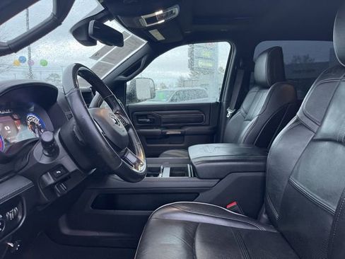 Used 2022 RAM 2500 Limited w/ Night Edition image 8