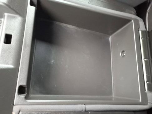 Used 2021 Chevrolet Silverado 1500 LT w/ Z71 Off-Road Package image 27