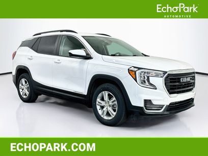 Used 2022 GMC Terrain SLE w/ Driver Convenience Package