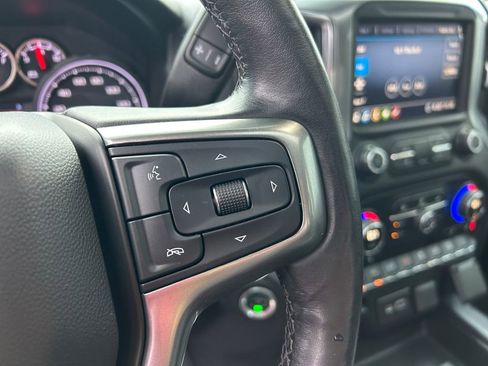 Used 2020 Chevrolet Silverado 1500 LT Trail Boss image 18