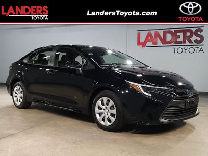 Used 2025 Toyota Corolla LE