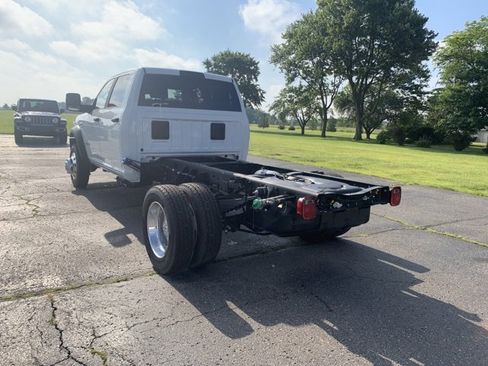 New 2024 RAM 4500 SLT w/ Quick Order Package 2YG SLT image 5
