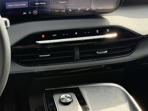 New 2026 Buick Enclave Preferred w/ Power Package FWD image 14