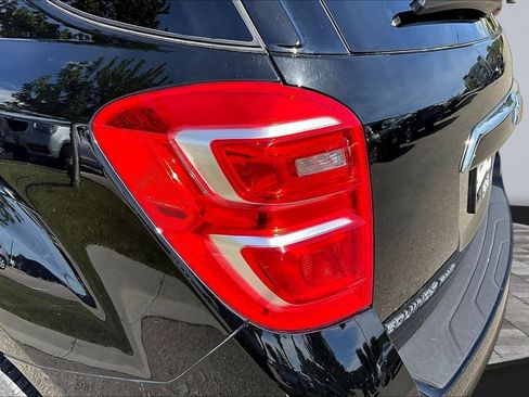 Used 2017 Chevrolet Equinox LT w/ Convenience Package AWD/4WD image 20